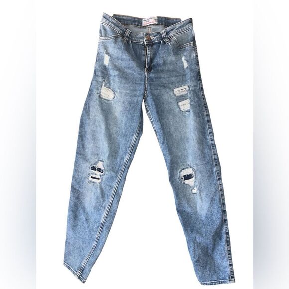 Abercrombie kids  Blue High Rise distress jeans, Like New 13/14 - Picture 1 of 4